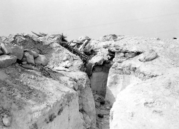 Trinchera de cerro Purburel después de los combates