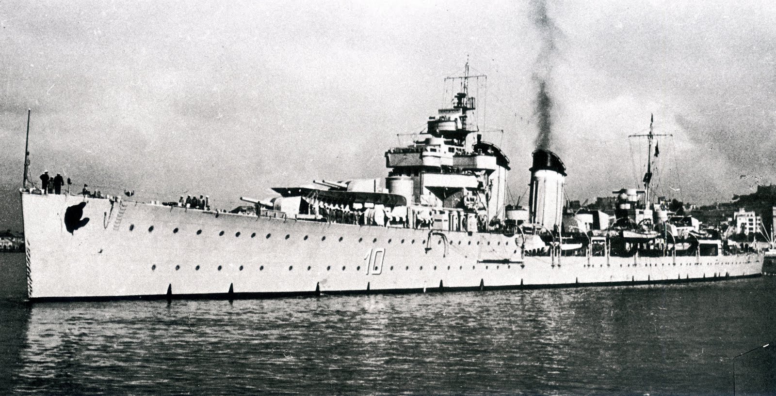 Crucero Almirante Cervera